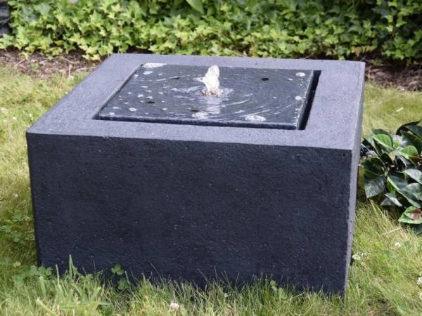 Granimex Wasserquelle Quader inkl. LED-Beleuchtung und Pumpe Granimex Wasserquelle Quader inkl. LED-Beleuchtung und Pumpe